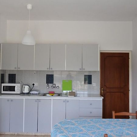 Kissonerga Beach Apartment Paphos Exterior photo