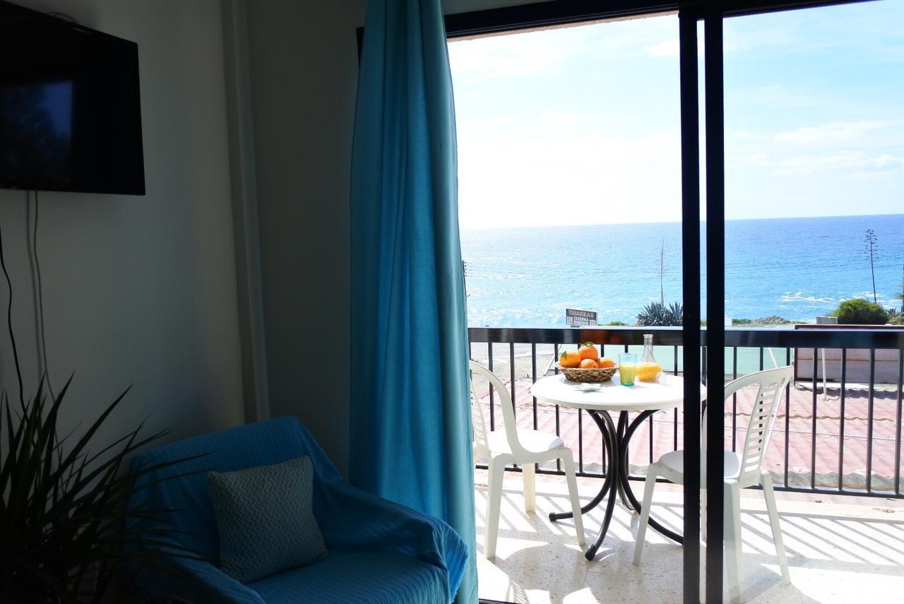 Kissonerga Beach Apartment Paphos Exterior photo