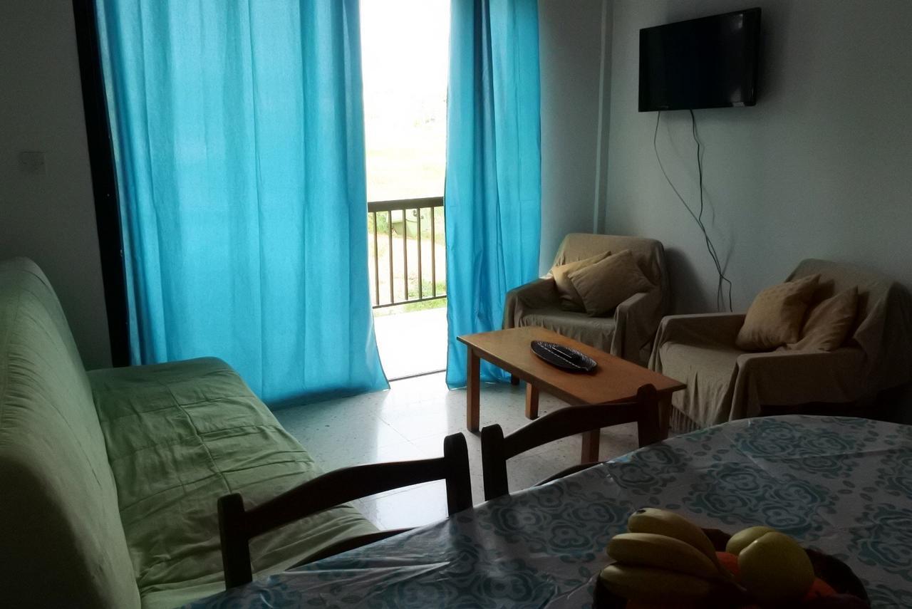 Kissonerga Beach Apartment Paphos Exterior photo